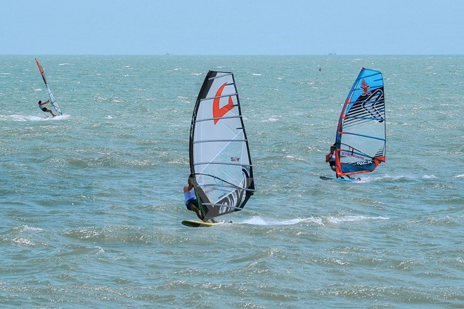 Coupe internationale de planche à voile à Binh Thuan