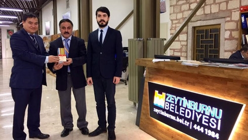 L’Ambassade du Vietnam offre des livres aux bibliothèques turques