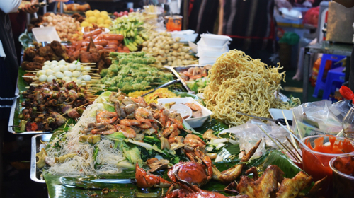 Premier festival international des plats de rue au Vietnam