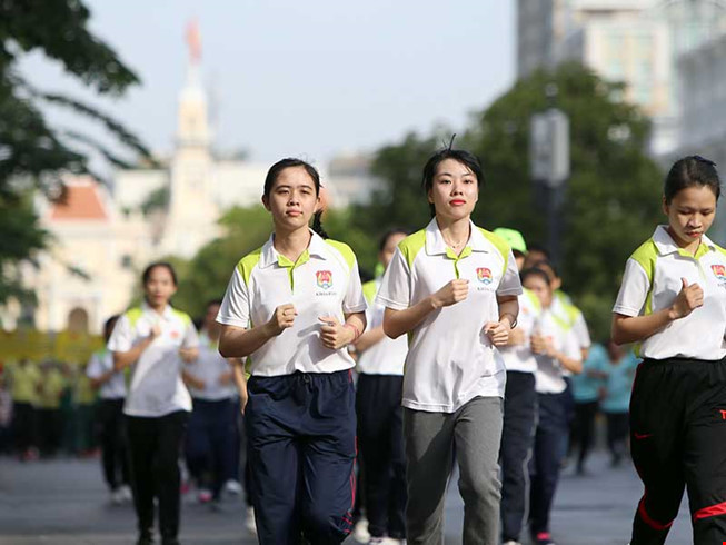 Hanoï et HCM-Ville font écho à la Course pour la santé publique