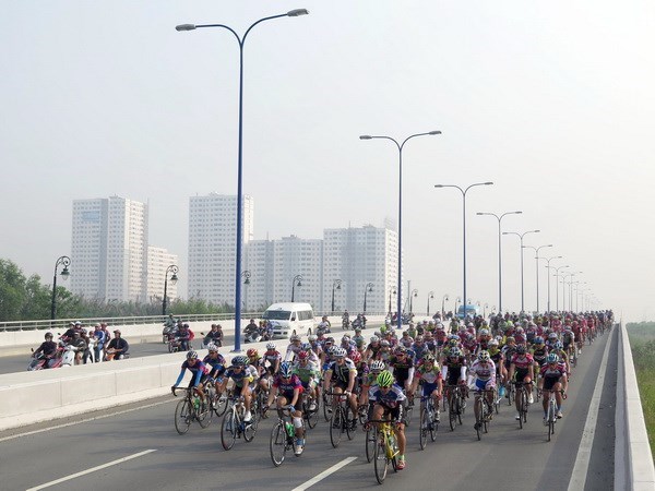 Neuf équipes étrangères à la course cycliste de Binh Duong