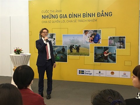 Lancement du concours photographique «Les familles vietnamiennes égalitaires»