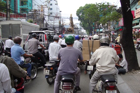 Ho Chi Minh-Ville Traiter 37 points noirs de la circulation