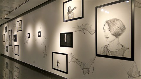 L’artiste Florian Nguyên expose ses jeux de mémoires à Hanoï