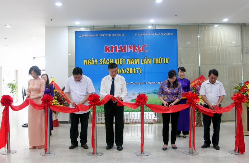 Journée du livre du Vietnam 2017 à Quang Ninh