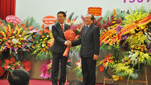 60e anniversaire de l Association des écrivains du Vietnam