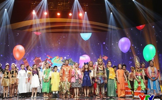 Le festival d enfants ASEAN + s ouvre à Hanoï