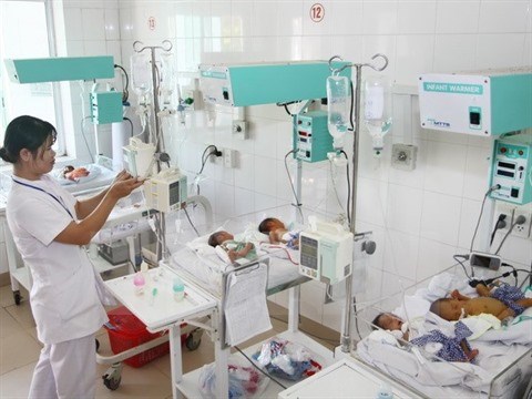 France - Asie-Pacifique  Des experts en gynécologie et obstétrique à Tu Du