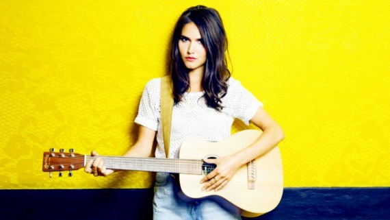 Une chanteuse française à Ho Chi Minh-Ville