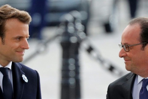 France Macron poursuit ses consultations pour former un gouvernement