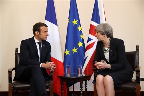 Terrorisme Macron promet à May de faire tout ce qui est possible