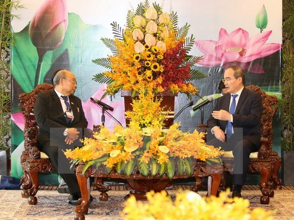 Le secrétaire du Comité du Parti de Hô Chi Minh-Ville reçoit le président du Parlement birman