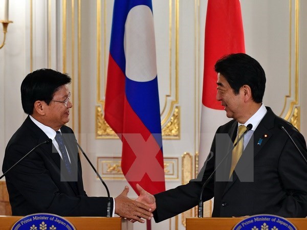 Japon et Laos discutent du plan de développement commun