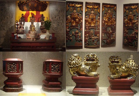 Exposition d’objets en bois laqué et doré à Hanoï