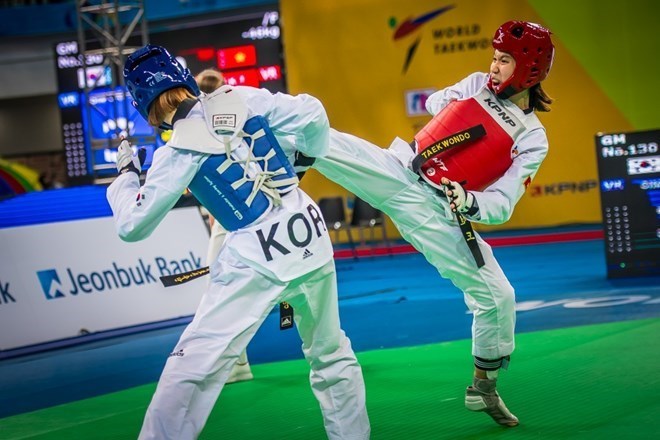 Taekwondo  une Vietnamienne remporte la 1ère médaille d argent aux Championnats du monde 2017