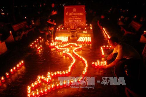 Des images touchantes à l’occasion de la 70e Journée des Invalides de guerre et des Morts pour la Patrie