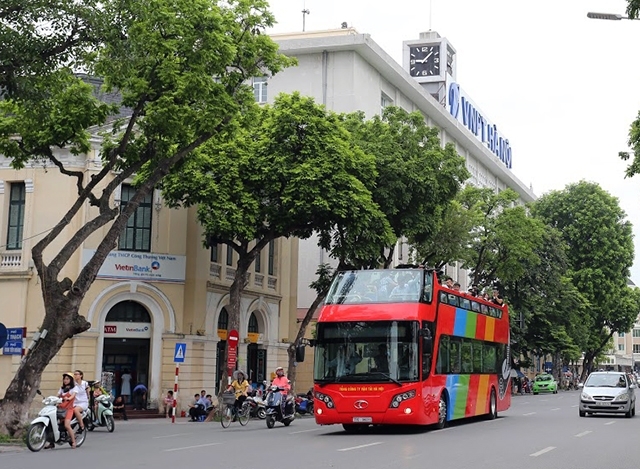 Découvrez le meilleur de Hanoï avec un bus à arrêts multiples