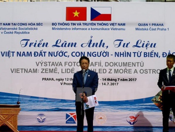 Une exposition sur la souveraineté maritime vietnamienne en République tchèque