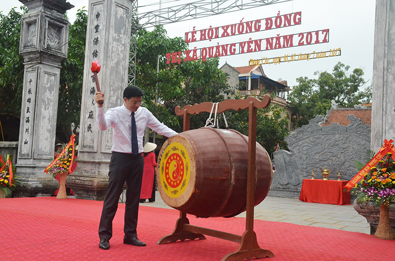 La fête de descente au champ 2017 à Quang Yen Quang Ninh