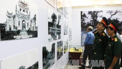 Exposition sur les examens impériaux du Vietnam