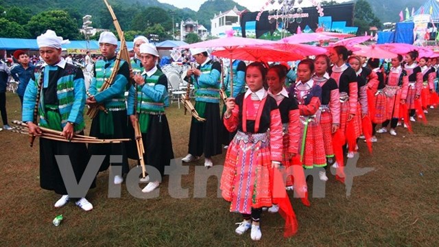 Môc Châu exposition-foire de commerce et de tourisme Vietnam - Laos