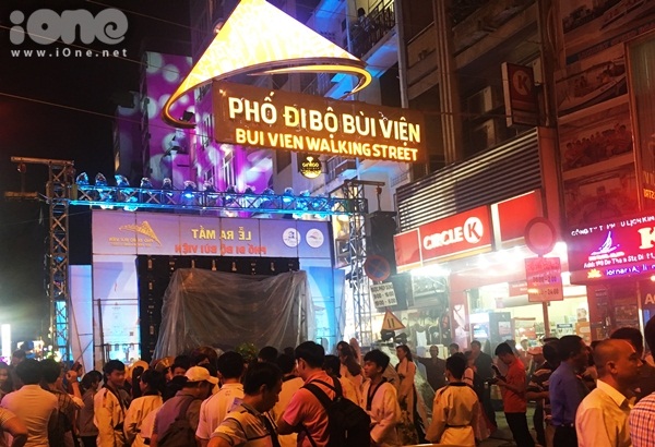 HCM-V Inauguration de la rue piétonne Bui Viên