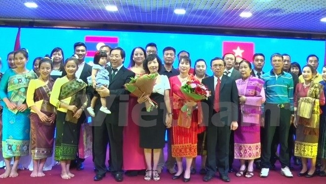 Échange culturel et sportif Vietnam - Laos en Russie