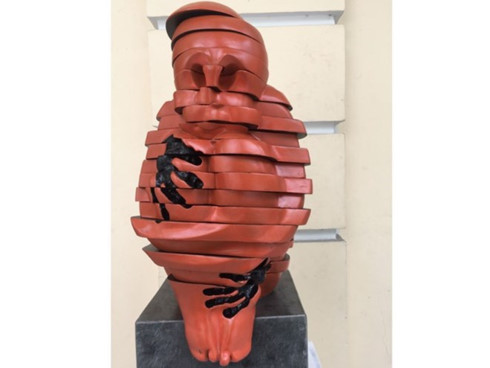 Exposition d œuvres d art inspirées de sujets sensibles à Ho Chi Minh-Ville