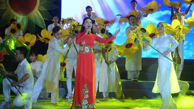 De riches activités culturelle et artistique en l’honneur de la Fête nationale