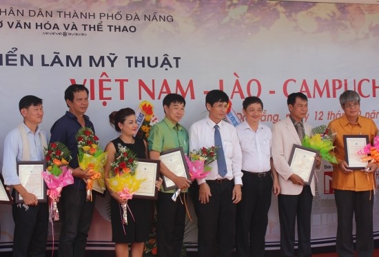 Exposition des Beaux-arts Vietnam-Laos-Cambodge