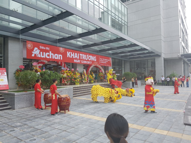 Auchan inaugure son 15ème supermarché au Vietnam
