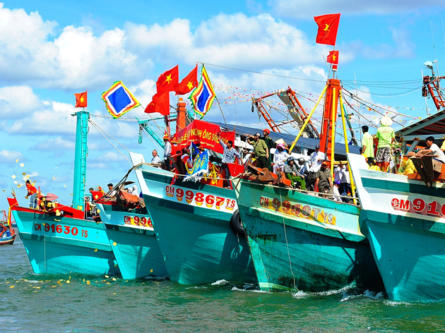 Les diverses activités nouvelles de la fête Nghinh Ông – Cân Gio 2017