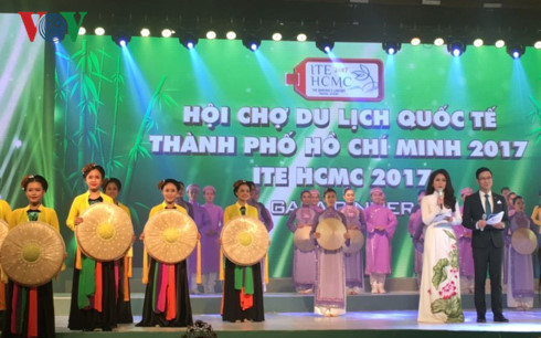 Le programme artistique Soirée vietnamienne à HCM-Ville