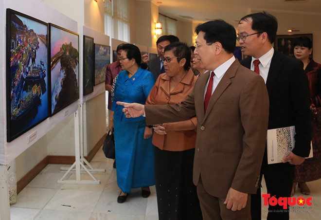 Les couleurs du Vietnam dans la capitale cambodgienne