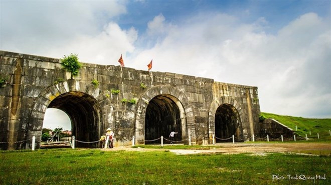 Des scientifiques discutent de la préservation de la Citadelle des Ho