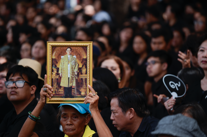Plus de 40 nations assiteront aux funérailles de l ancien roi de Thaïlande