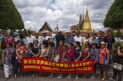 Bond du nombre de touristes étrangers en Thaïlande