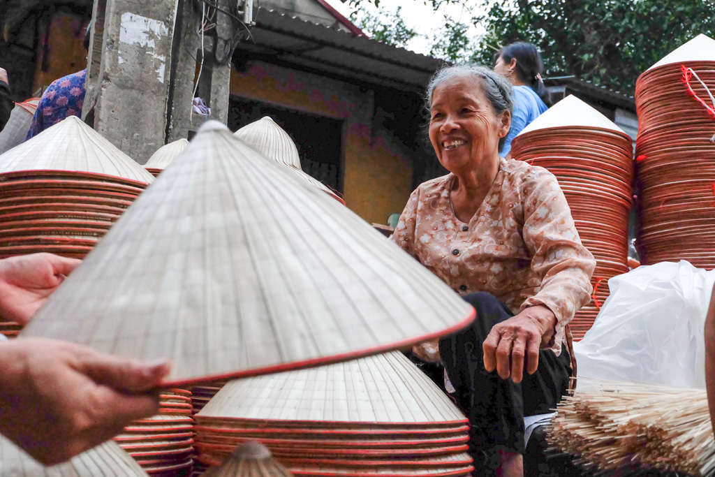Chuông, le village des chapeaux coniques