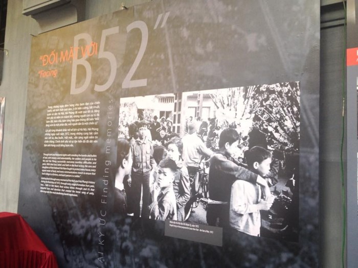 Exposition sur la victoire de Dien Bien Phu aérien à Hanoi