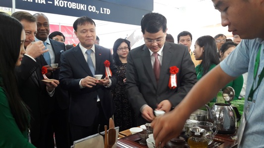 Vietnam Foodexpo 2017 une grande opportunité pour la promotion des produits alimentaires et agricoles du Vietnam