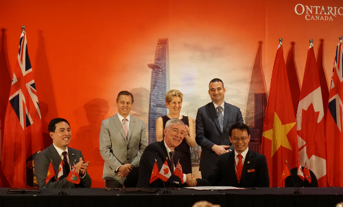 Vietnam-Ontario signature de mémorandums de coopération d’une valeur totale de 25 millions de dollars