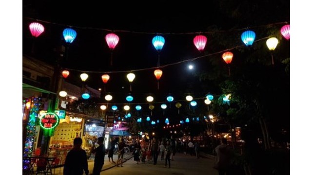Reconstitution des «Nuits de l’ancienne cité de Hôi An» au début du XXème siècle