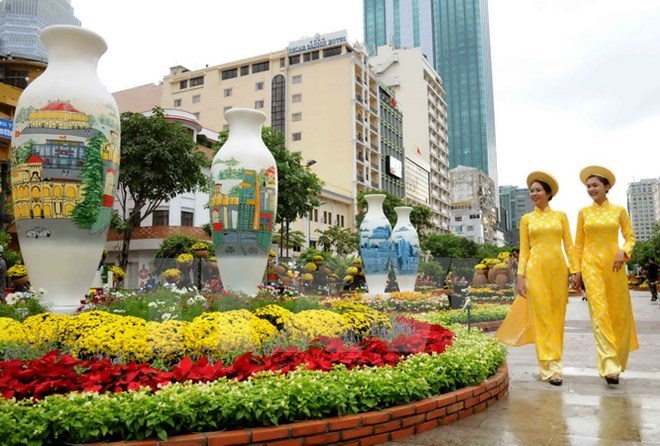 HCM-V la rue des fleurs Nguyen Hue célèbre le Nouvel An lunaire