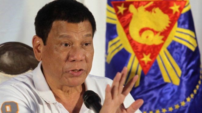 Le président philippin Rodrigo Duterte veut prolonger la loi martiale pendant un an