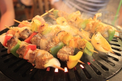 Ho Chi Minh-Ville aura bientôt sa rue gastronomique