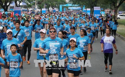 Hô Chi Minh-Ville  8 000 coureurs au marathon 2018