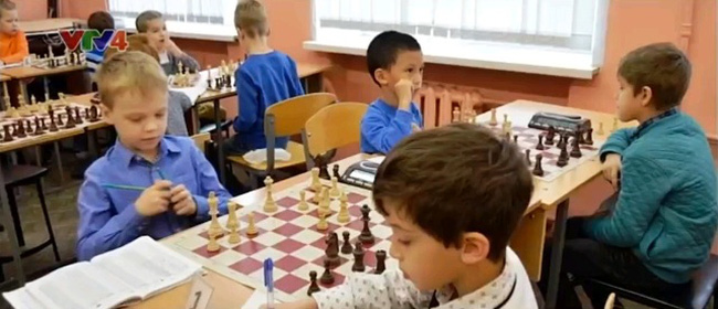 Un Vietnamien remporte le Festival d’échecs de Saint-Pétersbourg