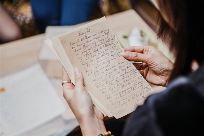 Une exposition rassemble des lettres manuscrites du siècle dernier