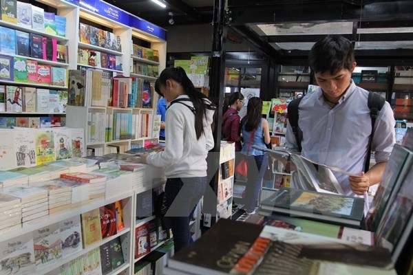 HCM-V 2,4 millions de visiteurs dans la rue du livre en 2017