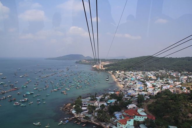Kien Giang  Inauguration du plus long téléphérique du monde à Hon Thom